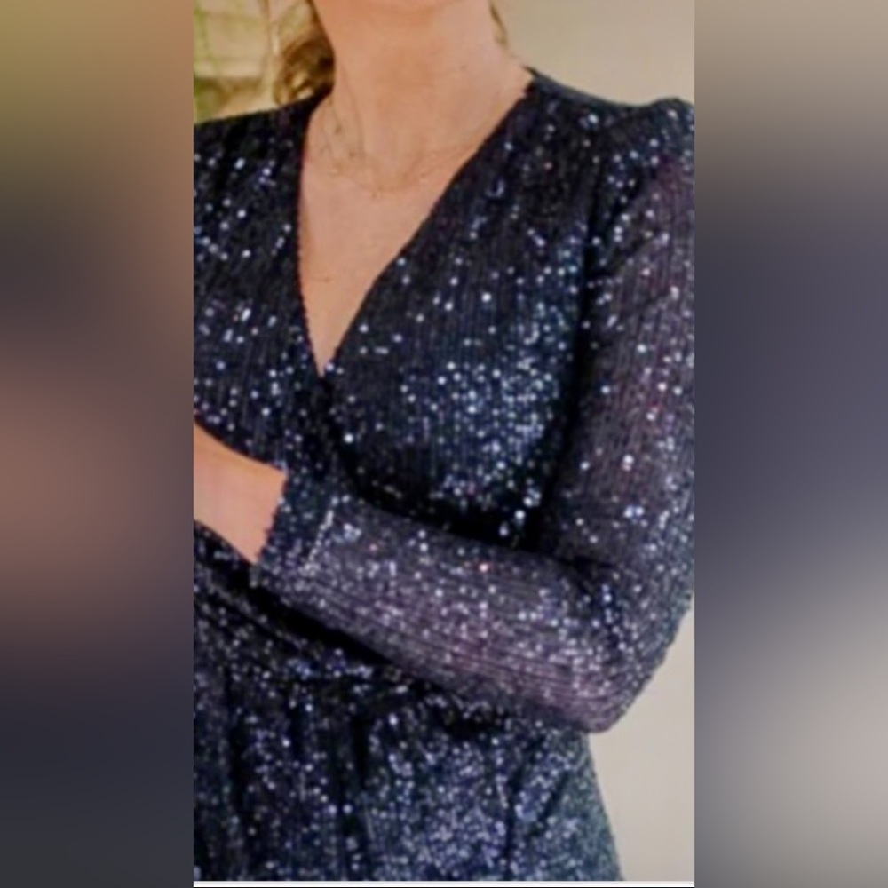 Ivy City Co Starstruck Dress in Navy Small Size - Picture 4 of 13